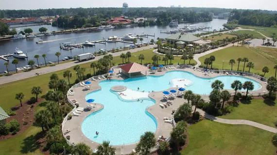 Barefoot Resort and Yacht Club | Güney Karolayna - Myrtle Plajı (ve civarı) - North Myrtle Beach