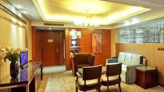 Chengdu Serengeti Hotel | Sişuan - Chengdu - Shuangliu District