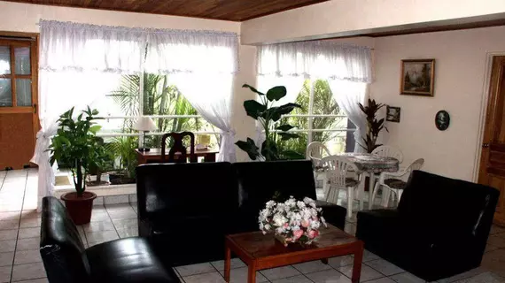 Apart-Hotel Roma | Alajuela (ili) - San Jose (ve civarı) - Heredia