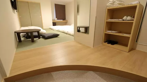 Osaka Teikoku Hotel | Osaka (idari bölge) - Osaka (ve civarı) - Osaka City Center - Namba