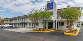 Motel 6 Fort Pierce