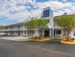 Motel 6 Fort Pierce | Florida - Vero Beach (ve civarı) - Fort Pierce