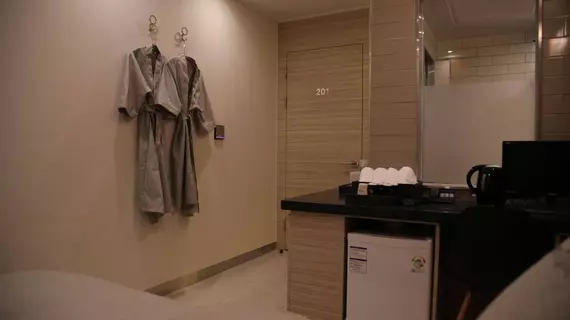 Motel Some | Gyeonggi - Suwon (ve civarı) - Suwon