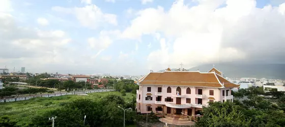 Steps Da Nang | Thua Thien-Hue (vilayet) - Da Nang (ve civarı) - Da Nang