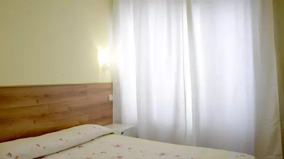 Hostal Nersan II | Madrid Özerk Topluluğu - Madrid (ve civarı) - Chamberi