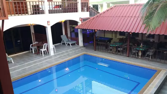 Chaulty Towers Guest House | Surat Thani (vilayet) - Koh Samui