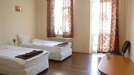 Hostel Lavele | Sofya (ve civarı) - Sofya - Sofya Kent Merkezi