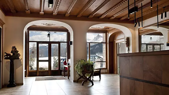 Hotel Villa Argentina | Veneto - Belluno (vilayet) - Cortina d'Ampezzo - Pocol