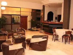 Hotel Grazia Eboli | Campania - Salerno (il) - Salerno (ve civarı) - Eboli