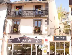 Hôtel Artense | Auvergne-Rhone-Alpes - Puy-de-Dome (bölge) - Mont-Dore