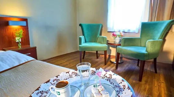 Feronya Hotel |  Istanbul  - Beyoğlu - Talimhane