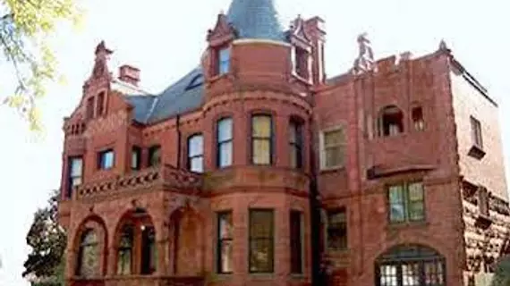 Schuster Mansion Bed & Breakfast | Wisconsin - Milwaukee (ve civarı) - Milwaukee - Concordia