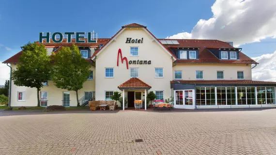 Hotel Montana Lauenau | Aşağı Saksonya - Lauenau