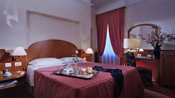 Hotel Mondial Roma  | Lazio - Roma (ve civarı) - Roma Kent Merkezi - Rione XVIII Castro Pretorio