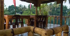 Stefanie Grace Paradise Inn and Resto Bar | Bohol - Loboc