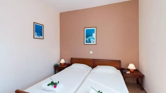 Thalassi Hotel | Girit Adası - Rethimnon (bölge) - Rethimnon