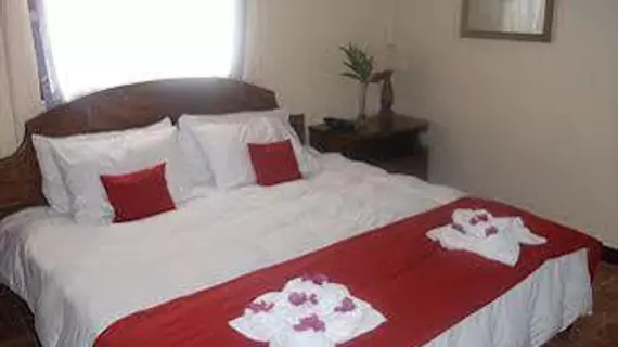 La Catalina Hotel & Suites | Alajuela (ili) - San Jose (ve civarı) - Santa Barbara de Heredia - Birri