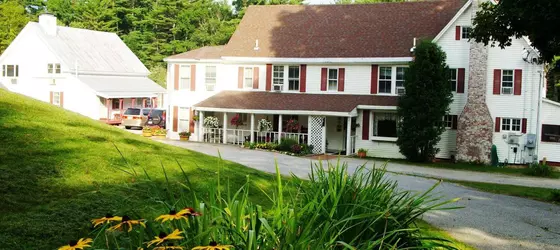 Cranmore Mountain Lodge Bed & Breakfast | New Hampshire - North Conway