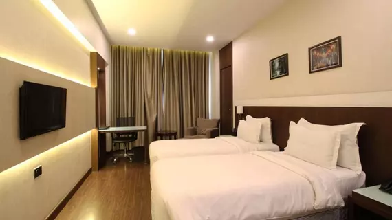 Eden Residency | Haryana - Gurugram (ve civarı) - Gurugram