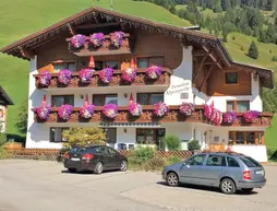 Pension Alpenperle | Tirol - Reutte (ve civarı) - Holzgau