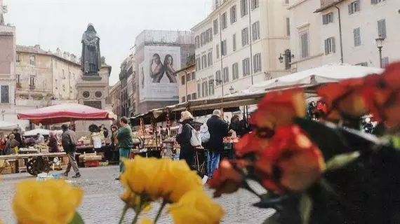 Relais Navona71 | Lazio - Roma (ve civarı) - Roma Kent Merkezi - Navona