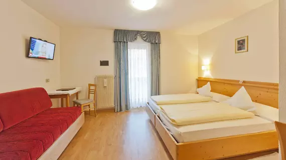 Hotel Cesa Edelweiss | Trentino-Alto Adige - Trento İli - Mazzin - Fontanazzo