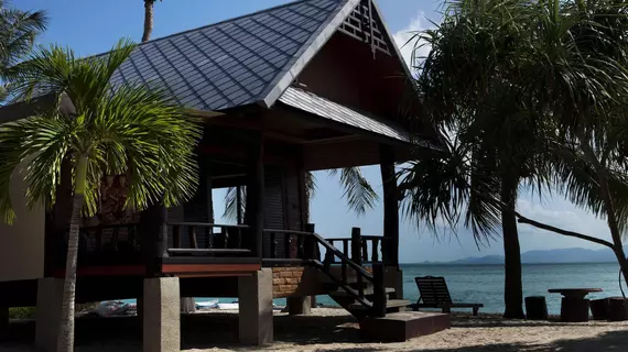 Dew Shore Resort | Surat Thani (vilayet) - Koh Phangan