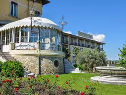 Residence Villa Maria | Lombardy - Brescia (il) - Desenzano del Garda