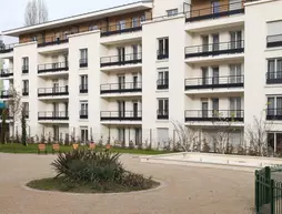 Appart'City Versailles Le Port Marly | Ile-de-France - Yvelines (bölge) - Le Port-Marly