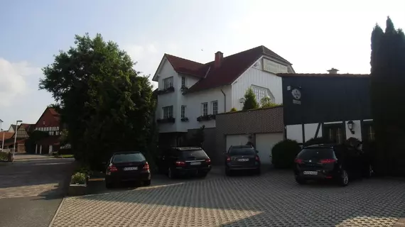 Landhotel-Restaurant Schwalbennest | Hessen - Zierenberg - Oelshausen