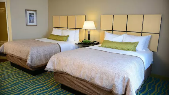 Candlewood Suites Denver Northeast - Brighton | Kolorado - Denver (ve civarı) - Brighton