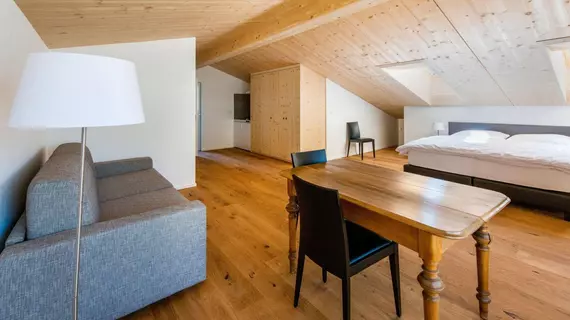 Guarda Lodge | Maloja District - Graubuenden - Guarda