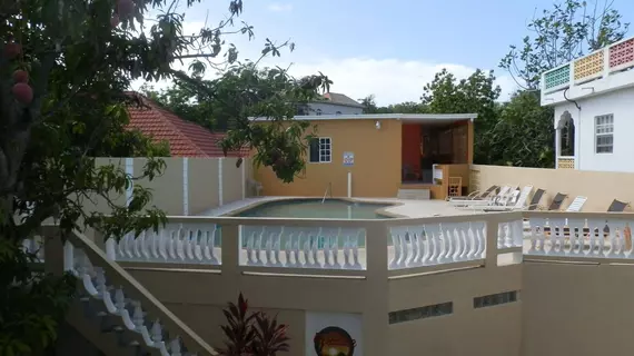 Paradise on the Rocks | Westmoreland - Negril (ve civarı) - Negril - West End (Batı Ucu)