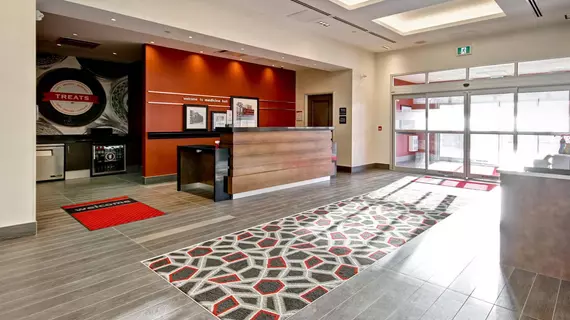 Hampton Inn and Suites by Hilton Medicine Hat | Alberta - Medicine Hat (ve civarı) - Medicine Hat