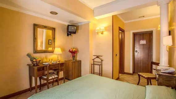 Hotel Montreal | Lazio - Roma (ve civarı) - Roma Kent Merkezi - Esquilino