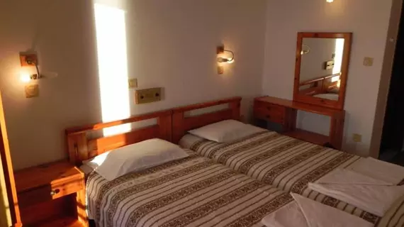 Afroditi Hotel - Studios | Ege Adaları - Kilimli (Kelemez) - Massouri