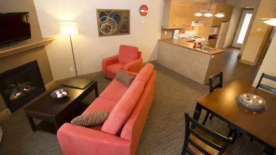 Suites de la Gare | Quebec - Les Laurentides Regional County Belediyesi - Tremblant Dağı (ve civarı) - Mont-Tremblant