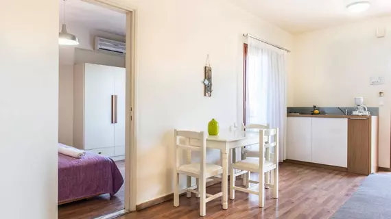 Casa Maria Hotel Apartments | Girit Adası - Hanya (bölge) - Platanias