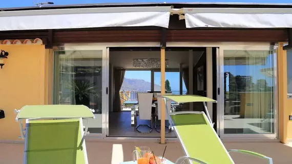 Panoramic Apartments Taormina | Sicilya - Messina (vilayet) - Taormina Sahili - Taormina - Mazzaro