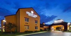 ClubHouse Inn and Suites | İllinois - Westmont