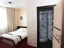 Amigo Hotel | Sverdlovsk Federal Bölgesi - Yekaterinburg (ve civarı) - Yekaterinburg