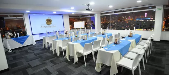 Hotel Golden Tower City Center | Cundinamarca - Bogota (ve civarı) - Bogota - Quinta Paredes