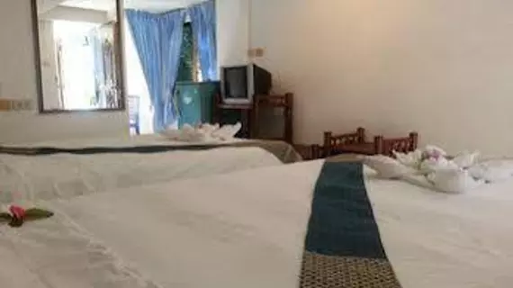 Divers Inn | Phuket (ve civarı) - Thalang