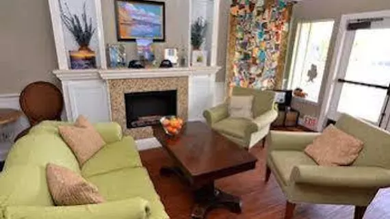 On The Beach Bed & Breakfast | Kaliforniya - San Luis Obispo (ve civarı) - Cayucos