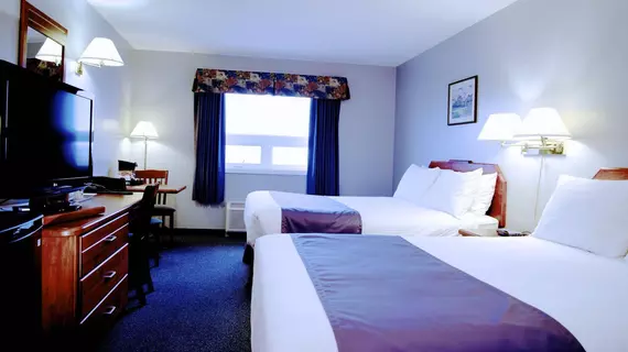 St Christopher's Hotel | Newfoundland and Labrador - Newfoundland - Channel-Port aux Basques