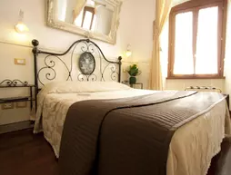 Le Suite Di Via Ottaviano - Suite in Rome B&B