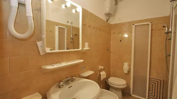 Albergo Villa Nencini | Toskana - Pisa (vilayet) - Volterra