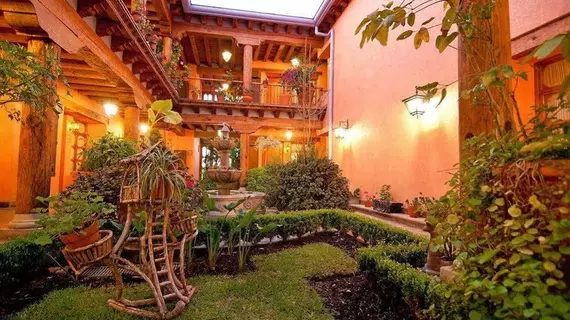 Hotel Pueblo Magico | Michoacan - Morelia (ve civarı) - Patzcuaro