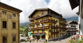 Hotel De La Poste | Veneto - Belluno (vilayet) - Cortina d'Ampezzo - Cortina d'Ampezzo Tarihi Merkezi