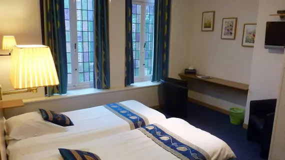 Hotel Asiris | Flaman Bölgesi - Batı Flanders (il) - Bruges (ve civarı) - Brüj